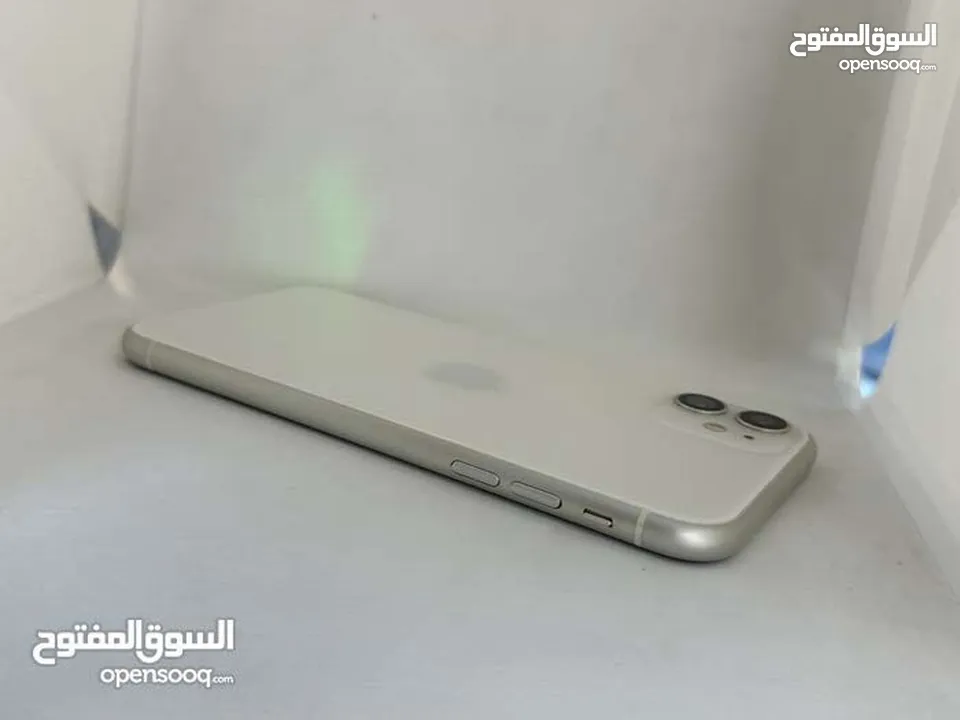 iPhone 11 64G وكاله بحاله الجديد