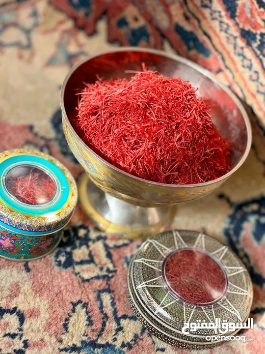 الزعفران الاصلي ( Organic Saffron) الذهب الاحمر