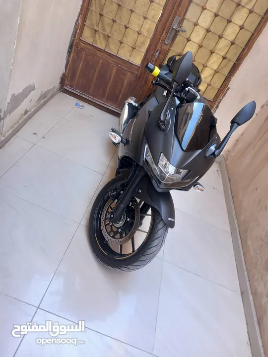 سوزوكي جيكسر 250Cc بحالة الوكالة