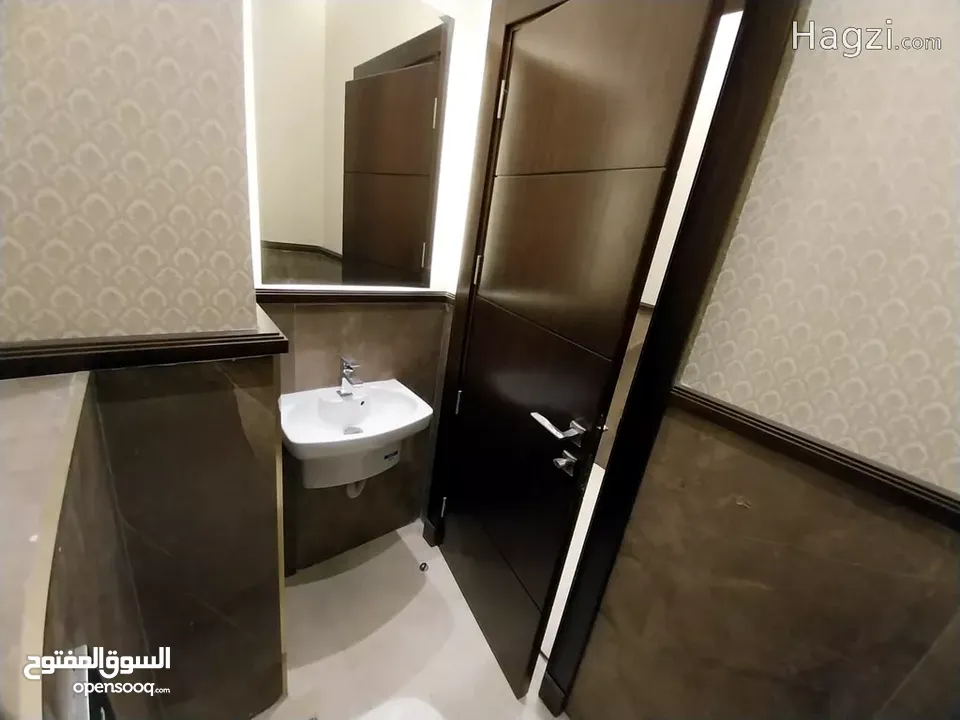 شقة طابق تسوية بمساحة 230 مع مترس للبيع في دابوق ( Property ID : 30287 )