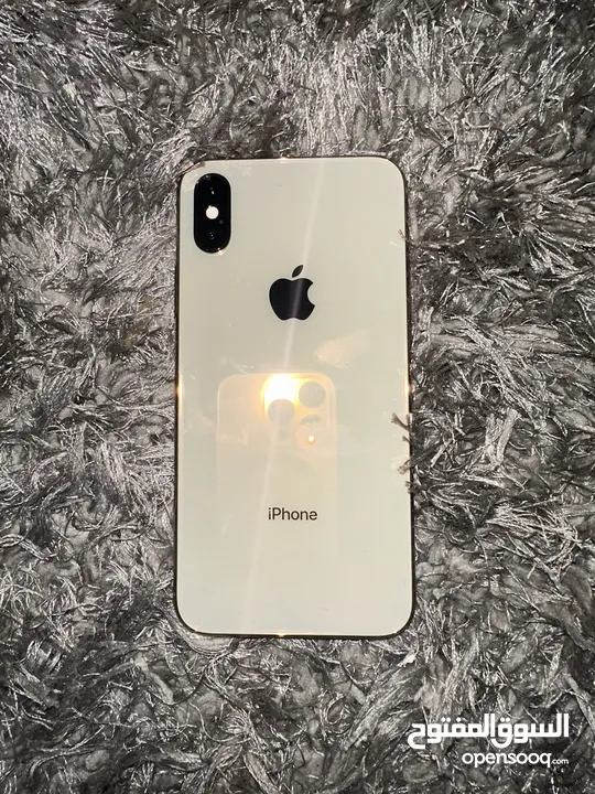 iPhone xs ايفون xs