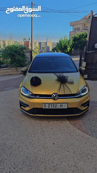 جولف ار لاين  R-line 2018