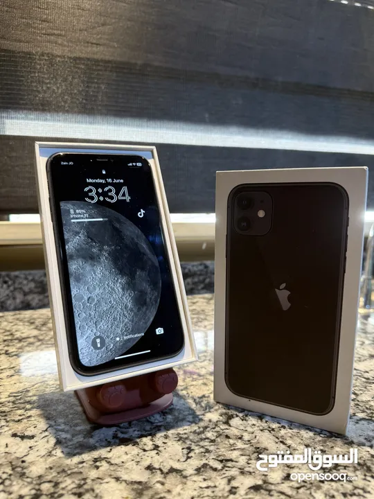ايفون 11 غير مفتوح