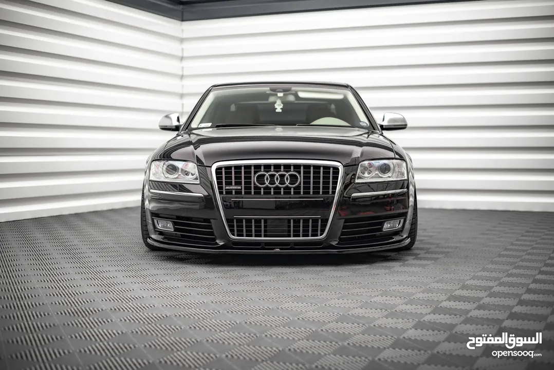 Audi S8 Orginal 5200 CC V10 اصلية