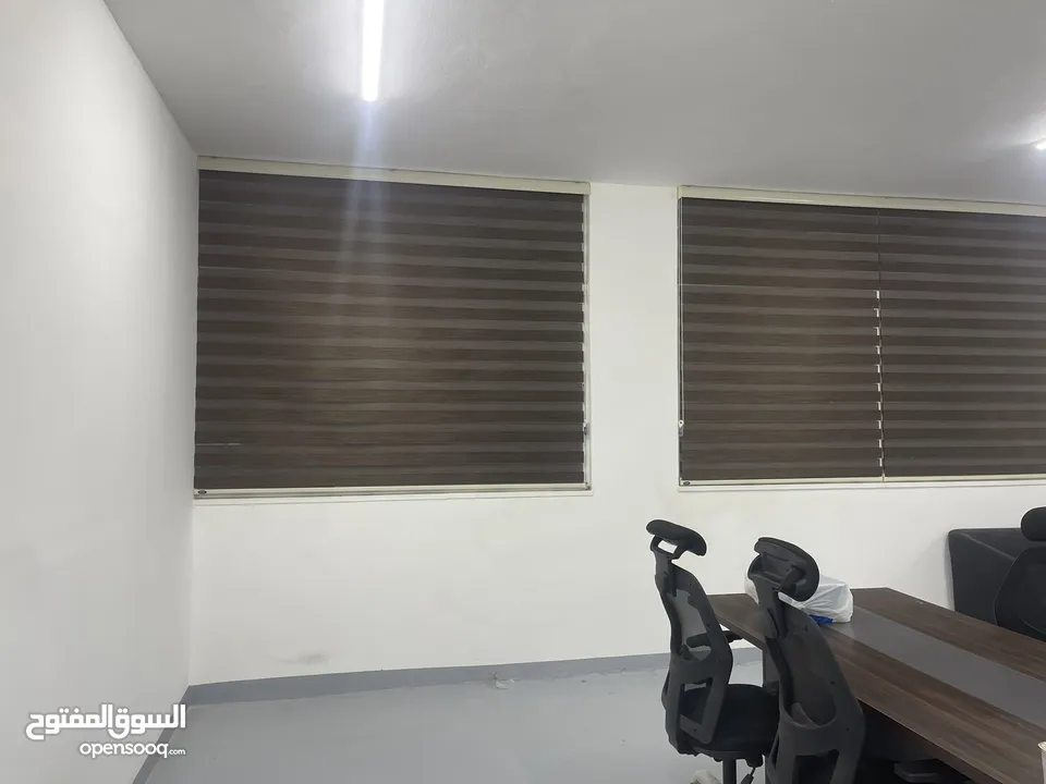 تفصيل و تركيب و صيانة جميع انواع ستائر الزيبرا التركية و اللنن و الرولو و جميع انواع الستائر القماش