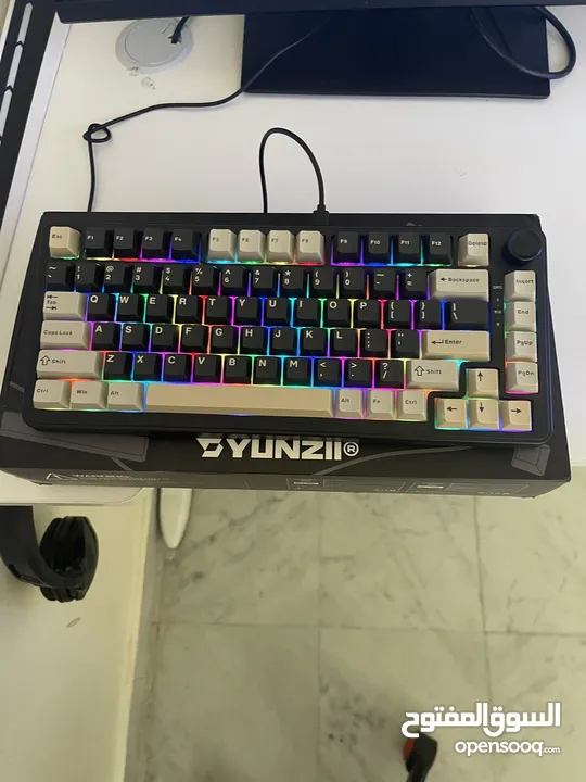RGB كيبورد جيمينج 75% Tactile switch