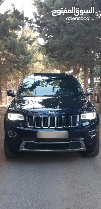 جيب جراند شيروكي 2016 ليمتد فحص كامل بانوراما  لون مميز جدآ واضح ممشى قليل  Jeep  4x4