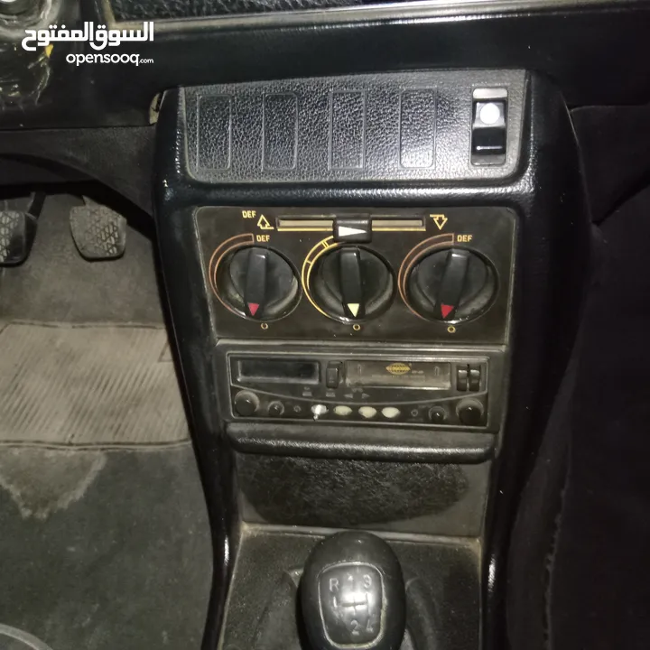 مرسيدسe200 للبيع (رقم الهاتف داخل الاعلان)