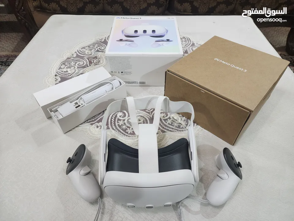 Meta - Quest 3 Breakthrough Mixed Reality - 128GB - ميتا كويست 3 نظارة الواقع الإفتراضي VR 128