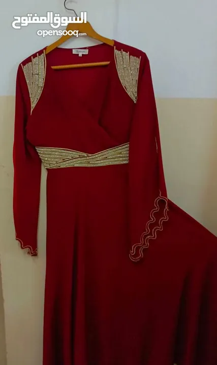 فساتين سهره وبدلة عرس استعمال مره واحده