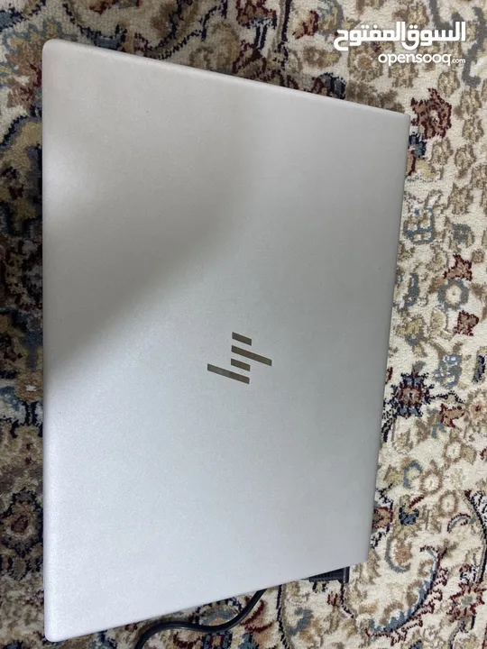 لابتوب  hp مستعمل بمواصفات الجديد لم يتم استخدامه بسعر مغري جدا جدا