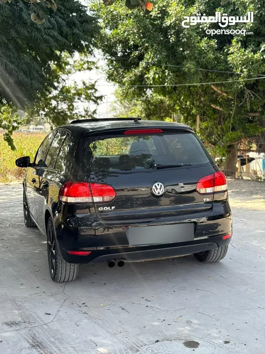 جولف mk 6    2011