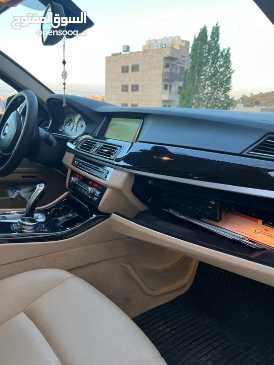 بي ام 520i 2014 جولد