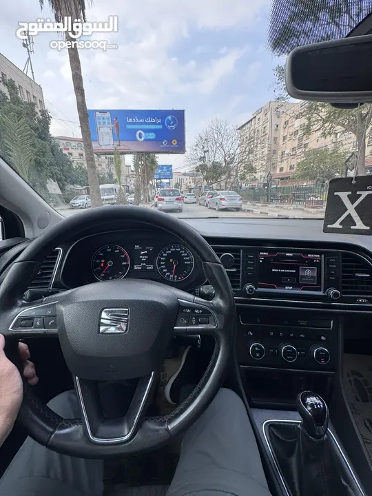 سيات ليون 2016 لون اسود