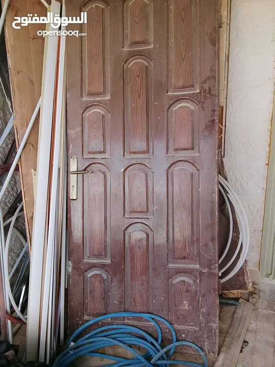 ابواب خشب مستعمله