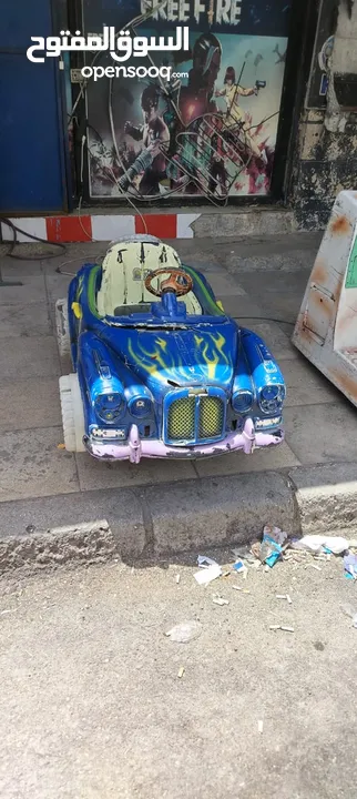 هزاز اطفال تعمل بالعمله