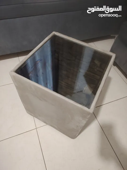 الطاولة الترند الاكثر جمالية طاولة 3D بجميع الوان المخمل الفاخر عملية جدا وبتشطيب مميز ........