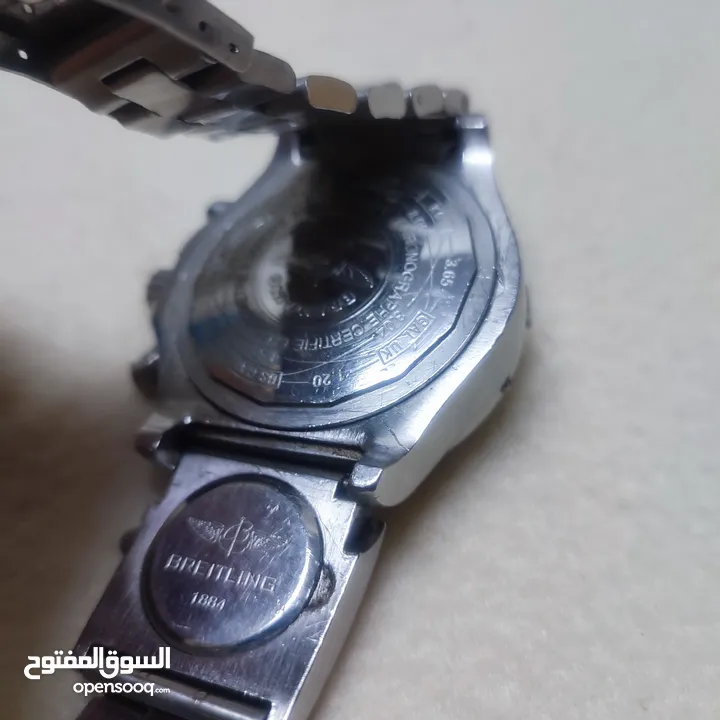 ساعة بريتلنج مع UTC