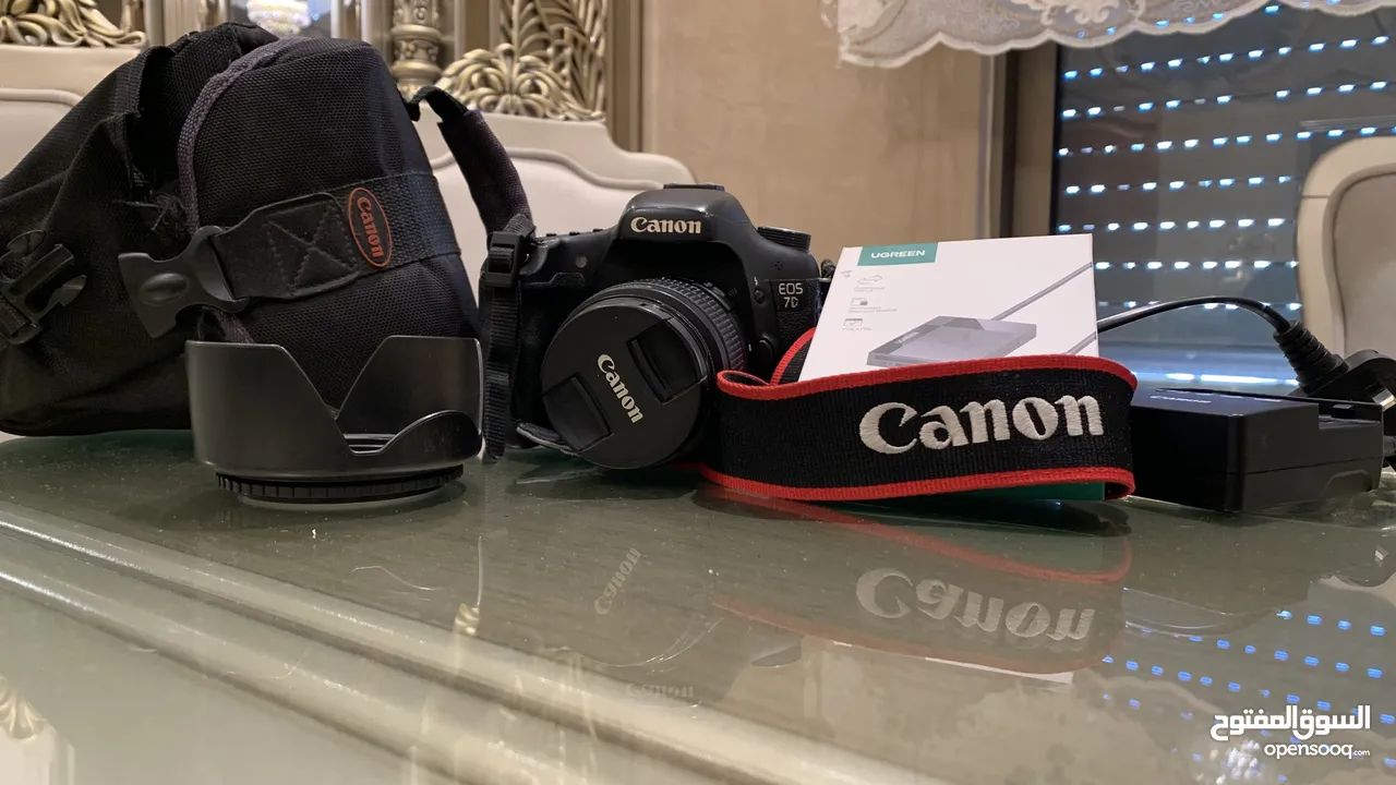 كاميرا Canon 7D مع كامل العده + Adapter للكمبيوتر مع عدسة 18-55lens السعر 280 قابل للتفاوض