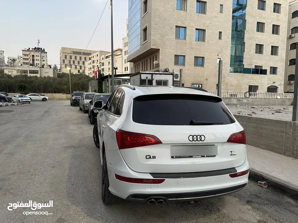 فل فل Audi q5 موديل 2012 سولار  للمعني فقط