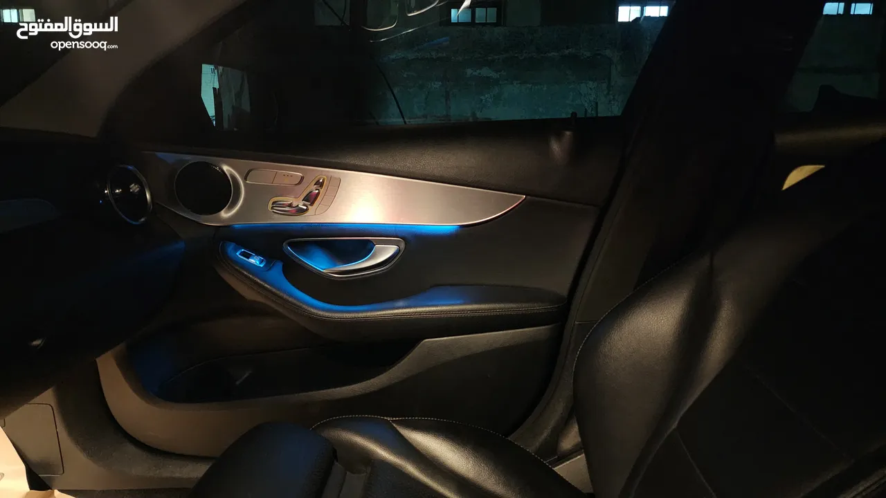 MERCEDEC BENZ C200 YEAR 2017 سيارة مميزة جدا جدا 6 انظمة قيادة السعر على الكاش فقط والسعر نهائي ..