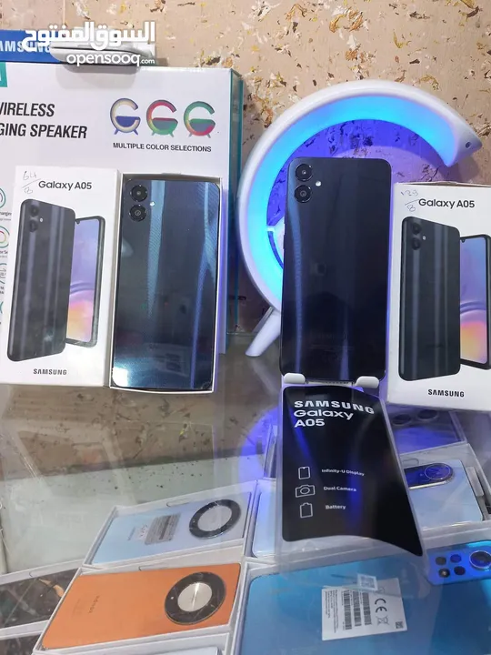مستعمل ايام Samsung A05 رام 12 جيجا  128 أغراضة والكرتونه الأصلية متوفر توصيل
