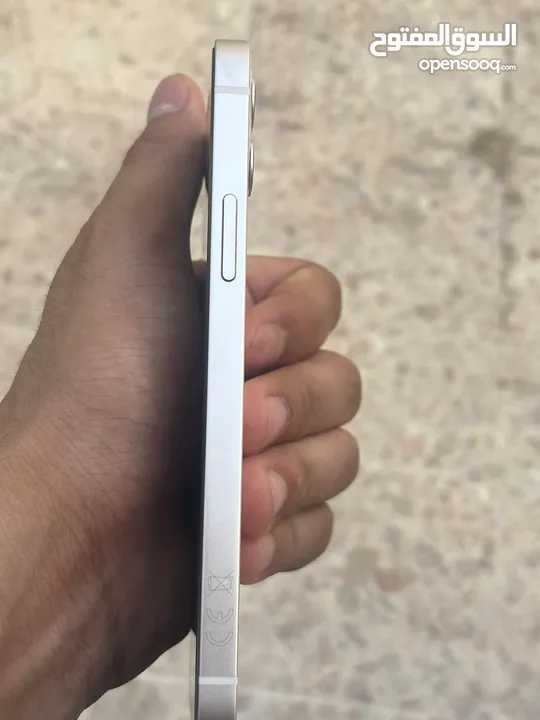 آيفون 12 عادي