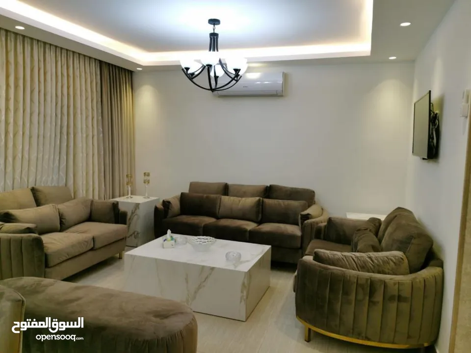 شقة طابقية مساحة 181م الطابق الاول / ربوة عبدون