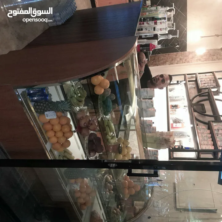 ثلاجه عرض خضار وفواكه وحلويات