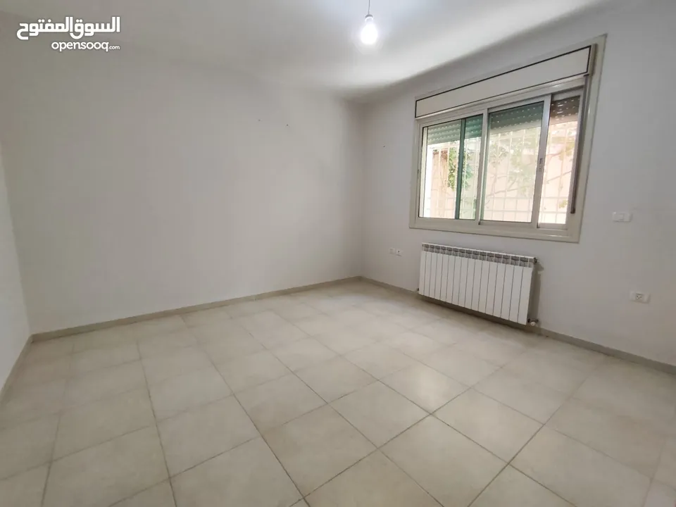 شقة غير مفروشة للإيجار – الطيرة / خلف الريف