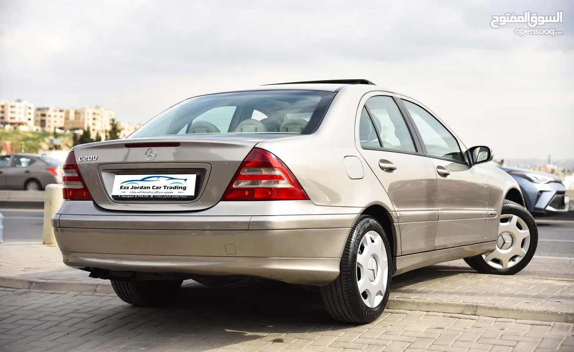 مرسيدس سي كلاس 200 بحالة الشركة Mercedes C200 Kompressor 2005