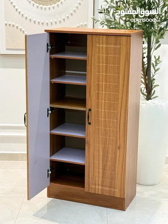 خزانة أحذية عملية ومرتّبة بتصميم أنيق قطعة أساسية لكل بيت... بتجمع بين السعة والقوة والشكل المرت