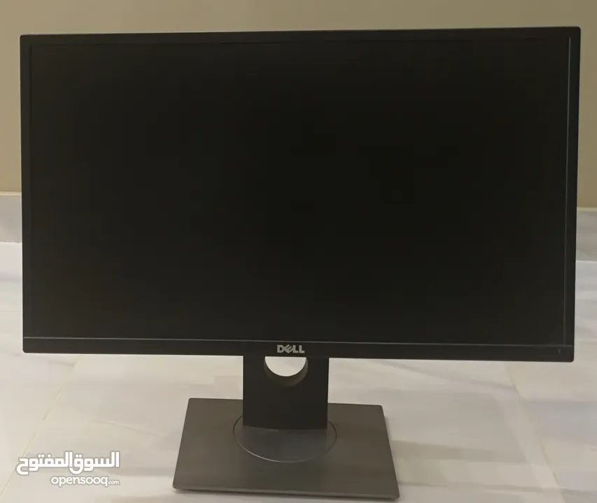 شاشة كمبيوتر 24 بوصة ديل Dell بحالة ممتازه