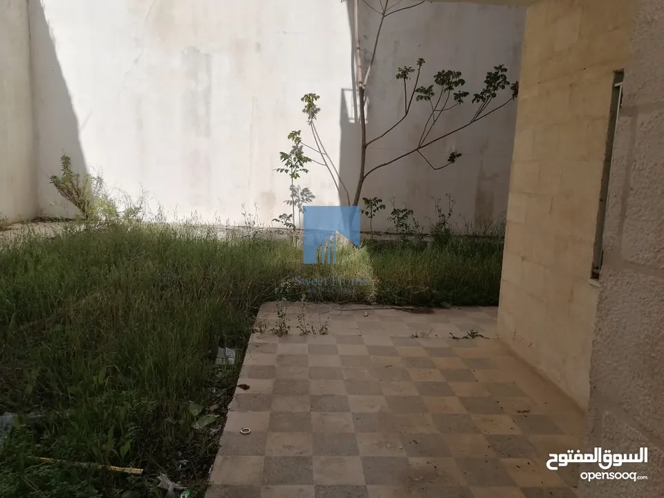 شقة أرضية مميزة للبيع في خلدا  - خلف السيفوي 91م مع حديقة وترسات 140م بسعر مغري