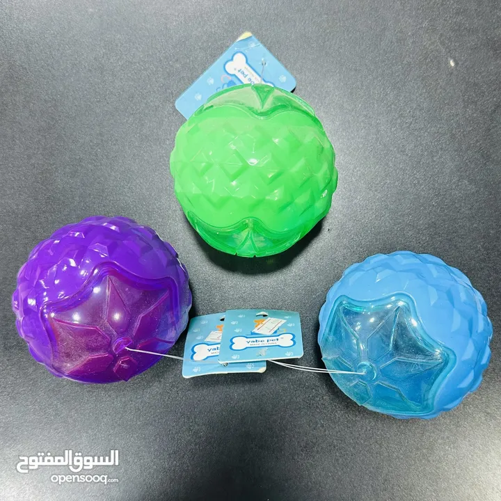 عروض نار على العاب وعضاضات الكلاب