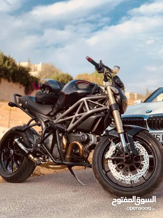 دراجة Ducati Monster 1100 EVO 2013 مميزة للبيع – صوت رياضي، معدله