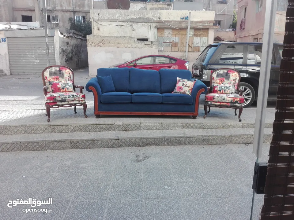 تفصيل وتنجيد جميع انواع المفروشات والجلسات بأسعار مناسبة جدا وشغل عالي الجودة
