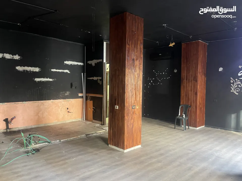 محلات للايجار مع المالك مباشرة عدد (2) في رام الله التحتا شارع الحسبة القديمة بجانب مخبز خلف، مساحة