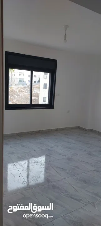 لليجار شقه جديده سطح مرحبا بجانب مخازن صندوقه
