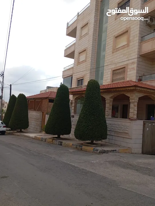 Modern 3-Bedroom Apartment  150 sqm  Master Suite, 3 Baths  Prime Location Near Amenities