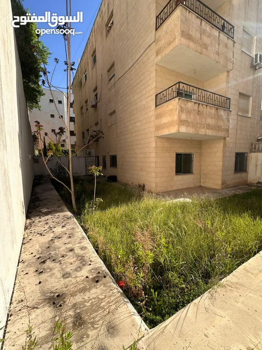 في ارقى مناطق خلدا 90م وتراس 80م