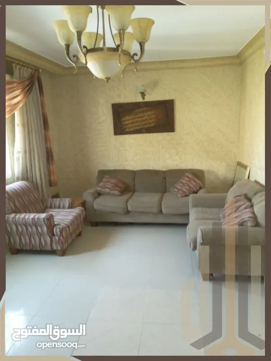 شقة طابق ثالث للبيع في عرجان بمساحة 150م