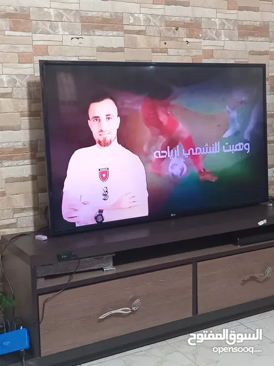 شاشه 50 بوصه عادي LG