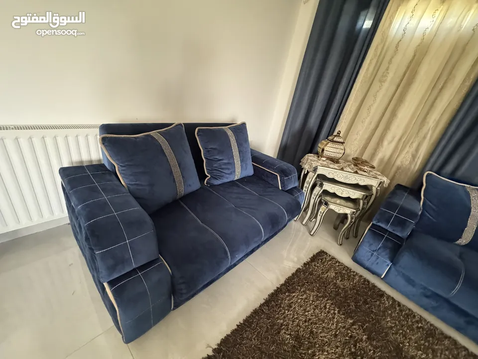 اثاث للبيع