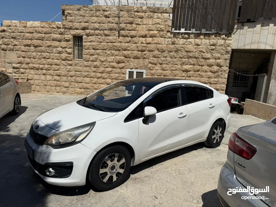 كيا برايد 2016 سقف اسود فحص ولا ضربة (((اتوماتيك 4 غياااار )))
