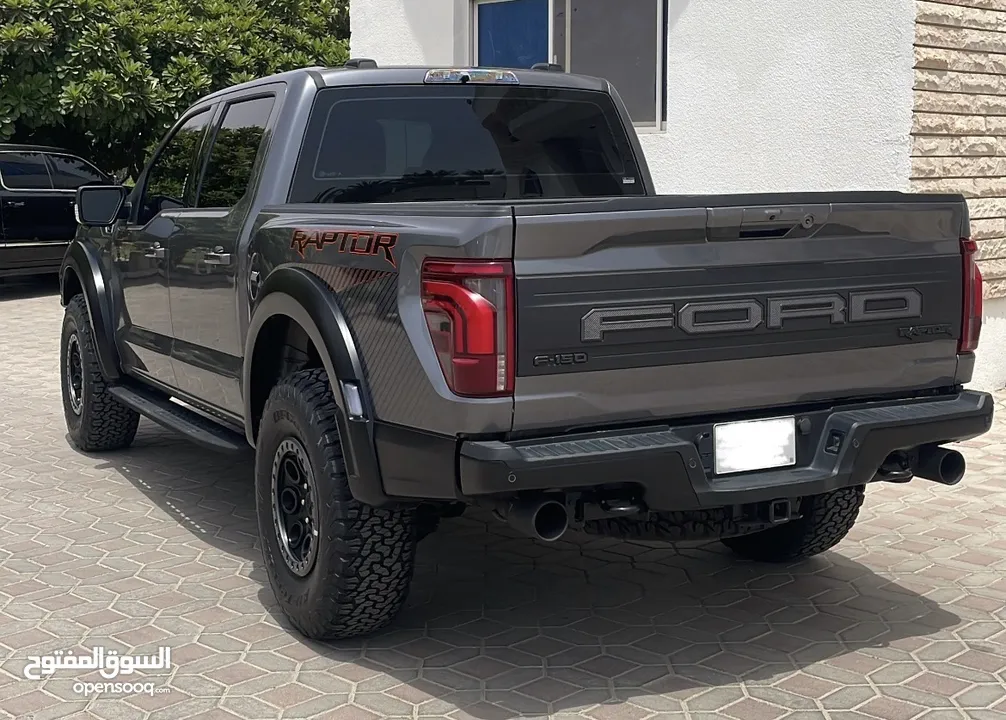 Ford f150 raptor 37 2024