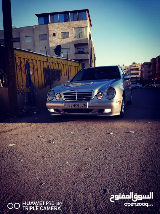 مرسيدس قرش ونص للبيع او البدل