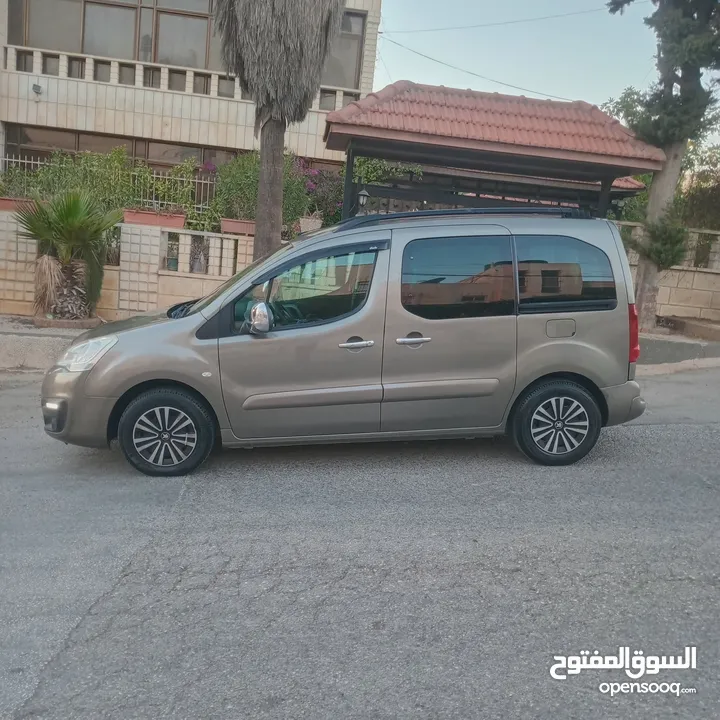 بيجو بارتنر 2017 (6+1) ديزل جير عادي نخب أصل شركة يد صفر