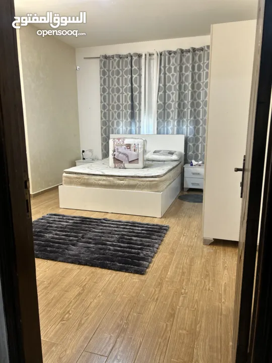 شقة للإيجار – شارع 15 (مفروشة)