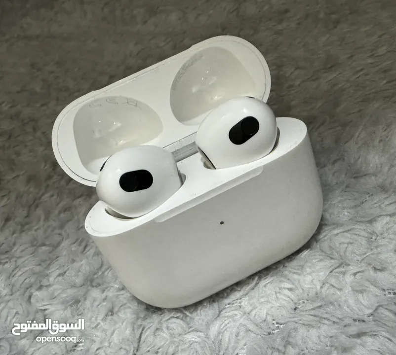 Apple AirPods (3rd generation), Wireless Case With apple Care+